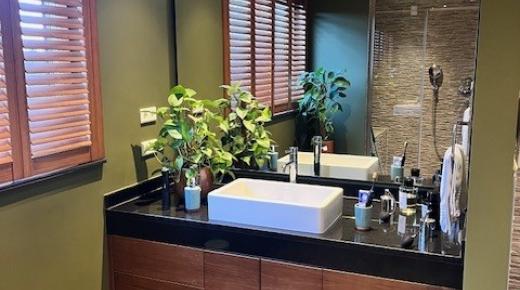 Waschtischunterschrank