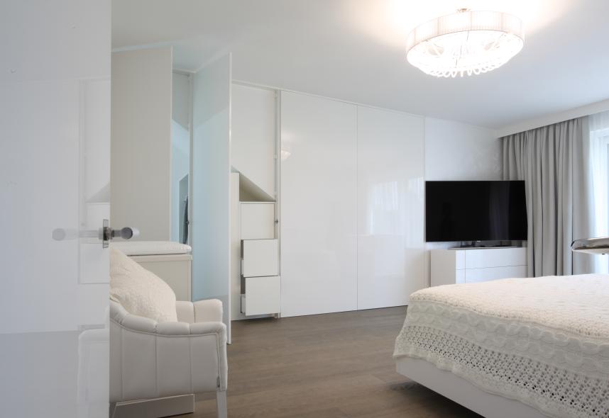 Eingerichtetes Schlafzimmer